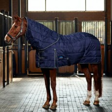 Weatherbeeta ComfiTec PP Channel Quilt Detach a Neck Stable Rug 220g (Navy/Charcoal) Weatherbeeta ComfiTec PP Channel Quilt Detach a Neck Stable Rug 220g (Navy/Charcoal)