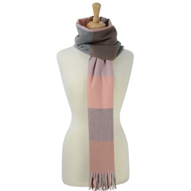 Cumbria Soft Touch Scarf (Pink and Grey)